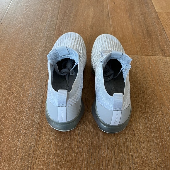 Nike men’s vapormax Flyknit 3 - Picture 2 of 3
